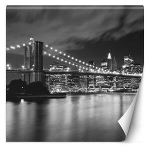 Gario Fotótapéta Brooklyn híd kivilágítva éjszaka, New York Anyag: Vlies, Méret: 100 x 100 cm