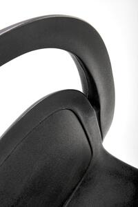 K490 fekete műanyag szék