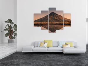 A Mount Taranaki visszaverődése, Új-Zéland (150x105 cm)