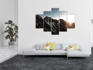 Egy sziklás hegység képe (150x105 cm)