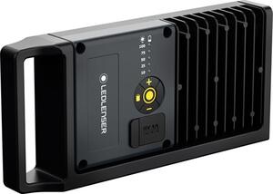 FÉNYVETŐ TÖLTHETŐ FÉMHÁZAS 2500 LUMEN