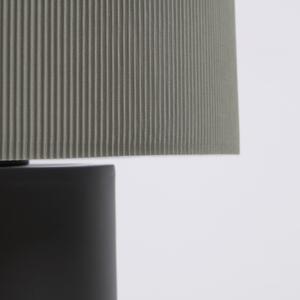 Fekete-szürke asztali lámpa fém búrával (magasság 50 cm) Domicina – Kave Home