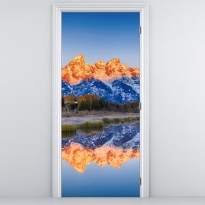 Fotótapéta ajtóra - Havas hegycsúcsok (95x205cm)