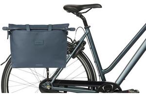 Torba BASIL MANHATTAN COMMUTER BICYCLE LAPTOP BAG, HOOK-ON, 12L, Wodoodporna, Navy (NEW 2025)