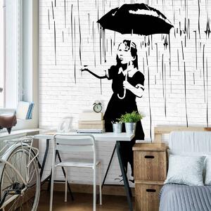 Fotótapéta - Lány esernyővel az esőben (152,5x104 cm)
