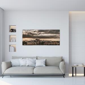 Kép - felhős Prága (120x50 cm)