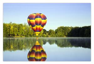 Hőlégballon a tónál képe (90x60 cm)