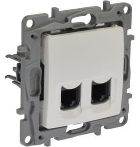 Legrand 764574 Niloé fehér 2xRJ45 Cat6 UTP csatlakozóaljzat
