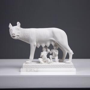 Capitoliumi farkas szobor Romulus és Remus a nőstényfarkassal márvány