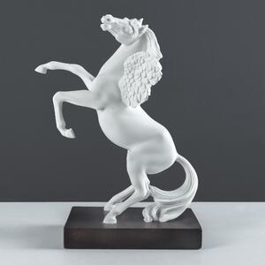 Pegazus Szobor — A Görög Mitológia Szárnyas Lova Figura