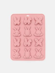 Sinsay - Szilikon bonbon forma húsvéti mintával - pasztellpink