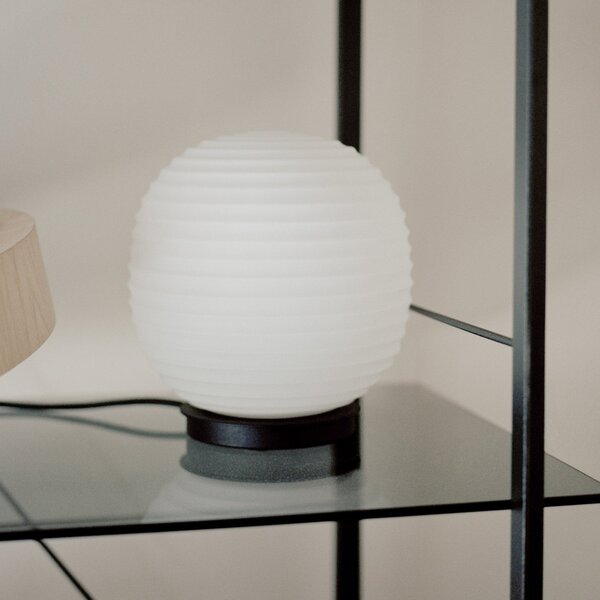 Asztali lámpa New Works, Lantern Globe Small, dimmable, Fehér, Nappali, Üveg, Dizájn
