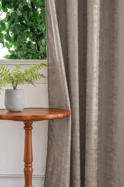 Fényzáró függöny LOOM VELVET 140x250 cm, bézsbarna Felfüggesztés: Fém gyűrűk