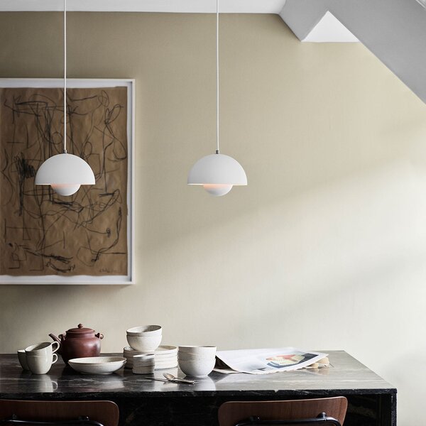 Függőlámpa &Tradition, Flowerpot VP1, dimmable, Fehér, Nappali, Fém, Dizájn