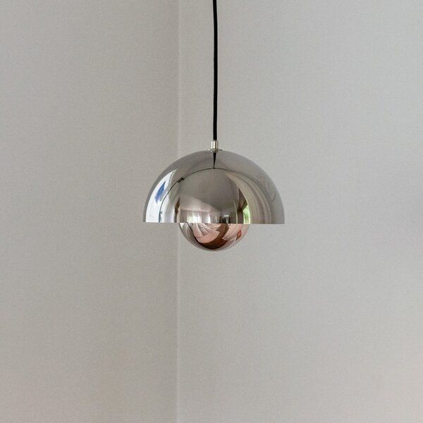 Függőlámpa &Tradition, Flowerpot VP1, dimmable, Fémes, Nappali, Fém, Dizájn