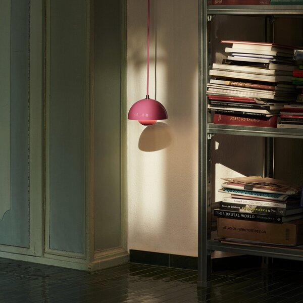 Függőlámpa &Tradition, Flowerpot VP10, dimmable, Rózsaszín / Rosé, Nappali, Fém, Dizájn