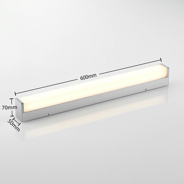 Lindby Klea LED-es fürdőszoba lámpa, 60 cm, króm, fém, IP44, Króm / ezüst, Fürdőszoba, Alumínium, Modern