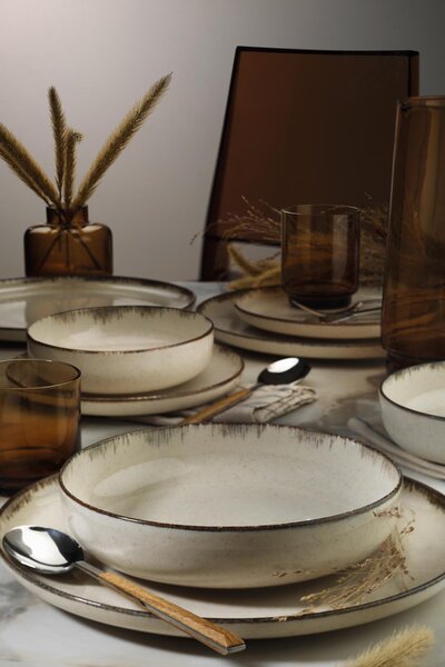 16 részes porcelán étkészlet fahéj