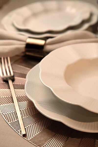 26 részes porcelán étkészlet krém