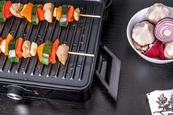 Eldom GK170 Svad Elektromos Kontakt Grillsütő
