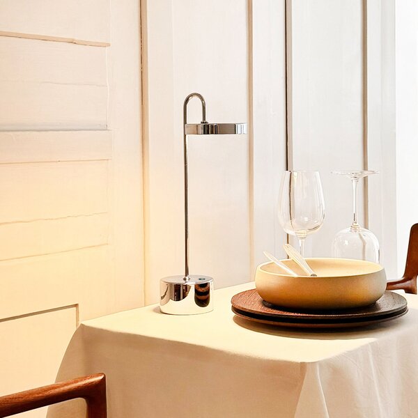 Asztali lámpa Dyberg Larsen, MOOVELIGHT, dimmable, Króm, Nappali, Fém, Dizájn