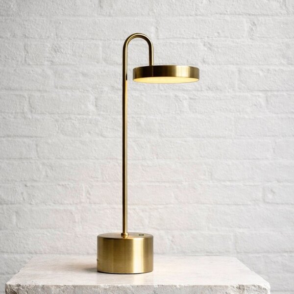 Asztali lámpa Dyberg Larsen, MOOVELIGHT, dimmable, Arany / Sárgaréz, Nappali, Fém, Dizájn
