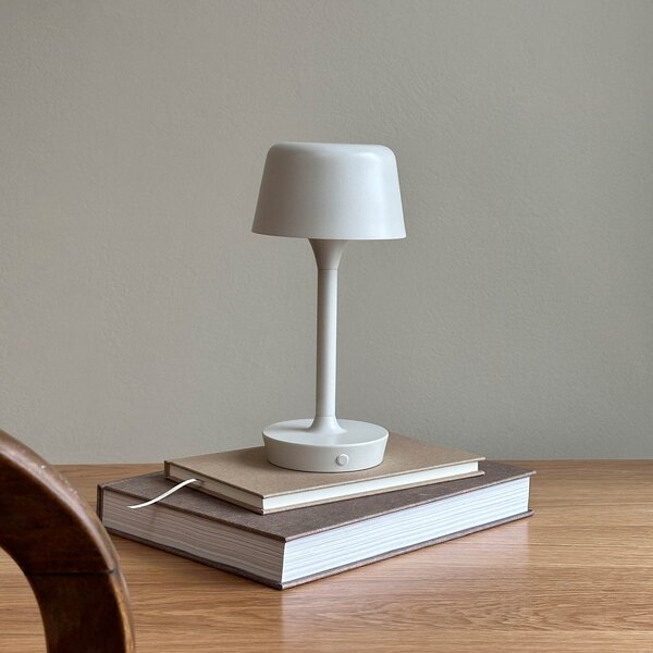 Asztali lámpa Dyberg Larsen, Flow, dimmable, Bézs, Nappali, Fém, Skandináv