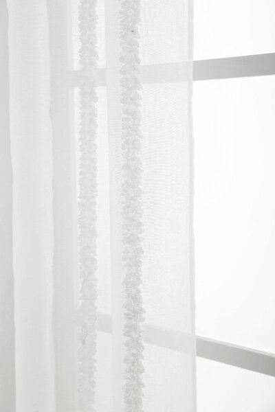TASMA fehér függöny mintával 140x250 cm Felfüggesztés: Fém gyűrűk