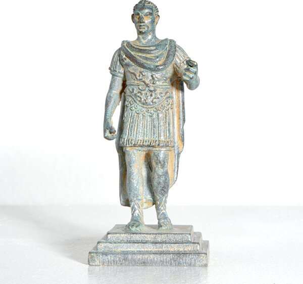 Julius Caesar bronz szobor római klasszikus dekoráció