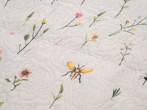 Ágytakaró INSECTA, krém色 Méret: 170 x 210 cm