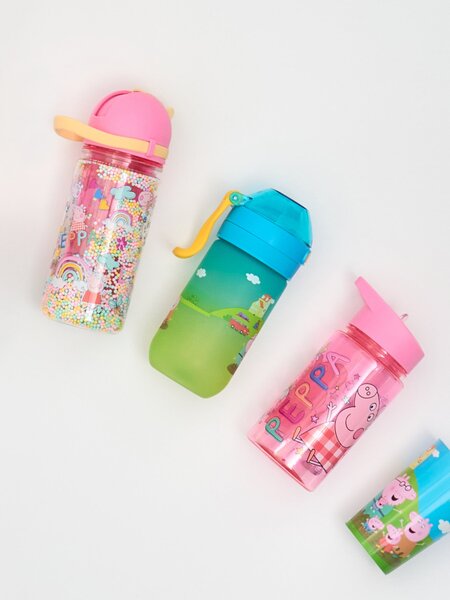 Sinsay - Kulacs fogantyúval és szívószállal Peppa Pig - többszínű