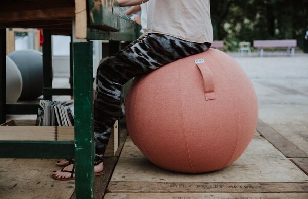 Narancssárga ülő / gimnasztikai labda VLUV Bagoly Ø 65 cm