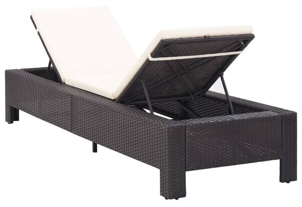 Fekete polyrattan napozóágy párnával
