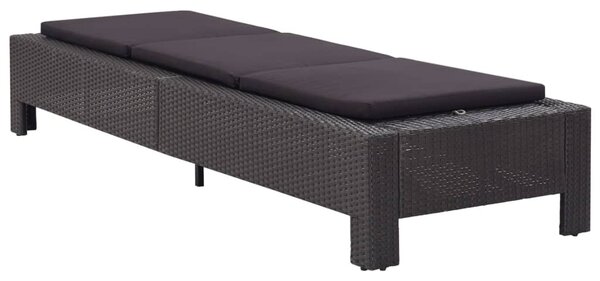 Fekete polyrattan napozóágy párnával
