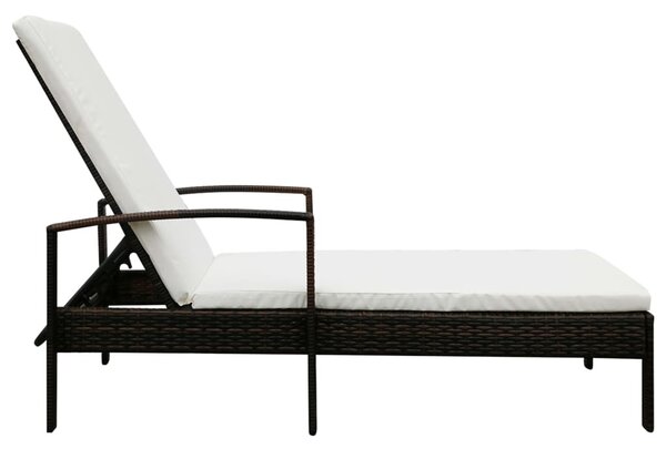 Barna polyrattan napozóágy párnával