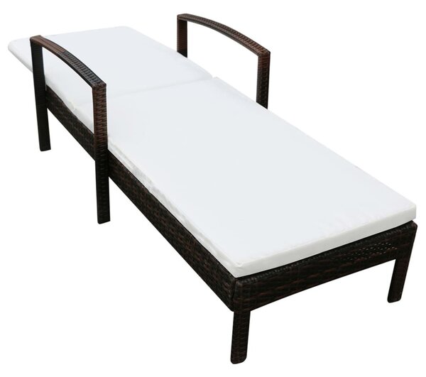 Barna polyrattan napozóágy párnával