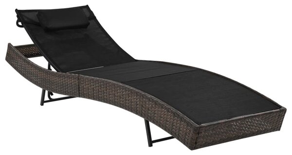Barna polyrattan napozóágy párnával