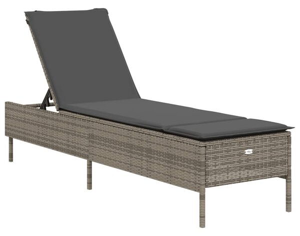 Szürke polyrattan napozóágy párnával