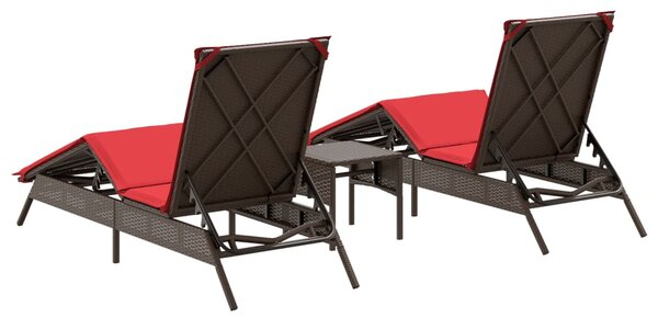 2 db barna polyrattan napozóágy asztallal