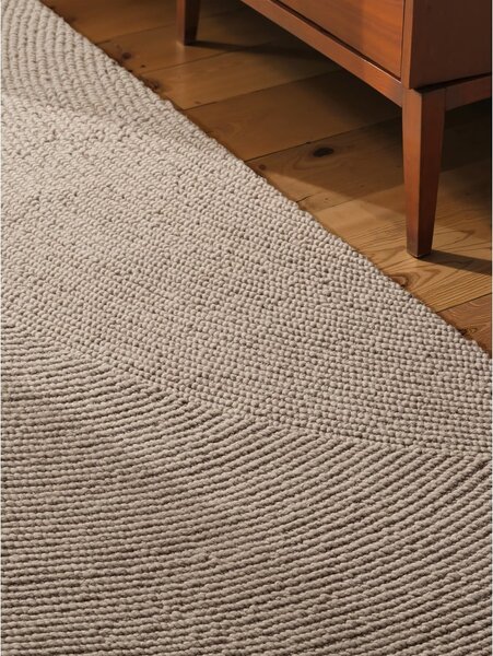 Bézs kézi szövésű gyapjú futószőnyeg 80x300 cm Calmio – Hanse Home