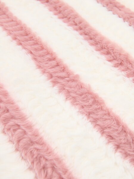 Sinsay - Csíkos szőrös párnahuzat - pasztellpink