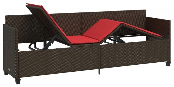 Barna polyrattan napozóágy párnával
