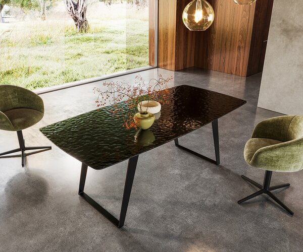 DELIFE Étkezőasztal Edge hajóformájú 200x100 domborított üveg füstfekete 3D design fém ferde fekete