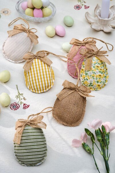 Függő húsvéti tojás EASTER EGG - több színben
