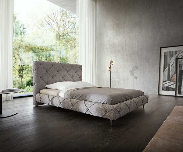 DELIFE Kárpitozott ágy Nayara 140x200 cm bouclé ezüstszürke