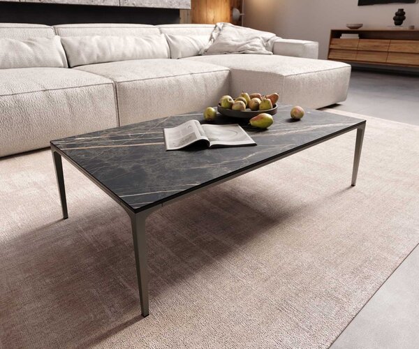 DELIFE Dohányzóasztal Levente 110x60 cm Laminam® kerámia Noir Desir barna fém láb titán színű