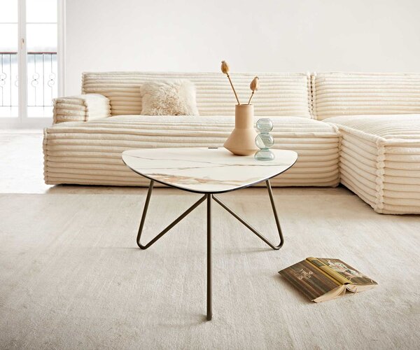 DELIFE Dohányzóasztal Ekrem 65x65 cm kerámia Calacatta Luxe fehér arany szürke hajlított láb kerek fém titán effekt felület