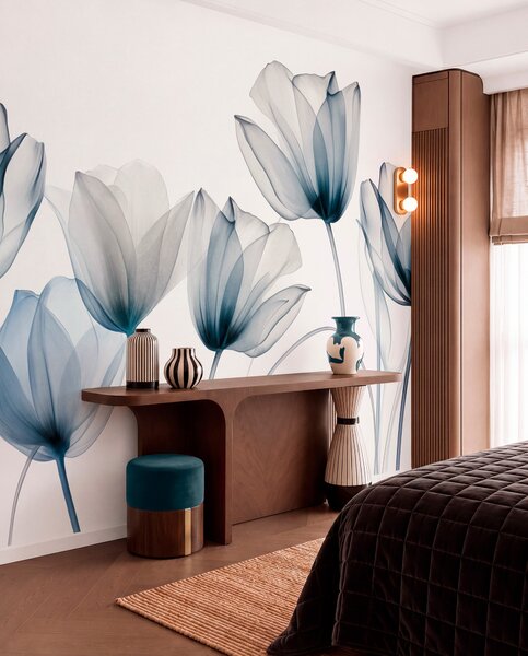 Fotótapéta Átlátszó kék és fehér tulipánvirágok hosszú szárakkal, világos háttér előtt, finom és texturált, Fotótapéta modern, w09538 : Uwalls.hu