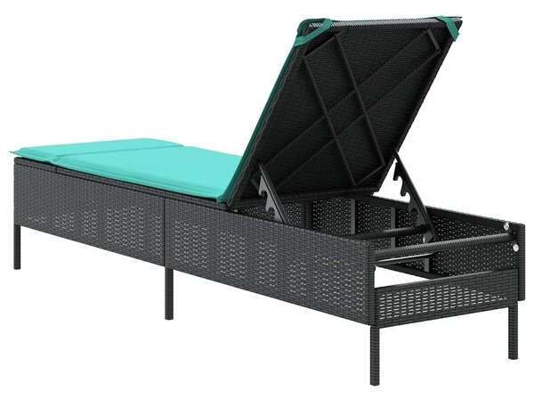 Fekete polyrattan napozóágy párnával