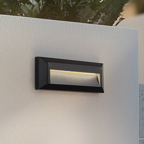 Lindby LED kültéri fali lámpa Peker, fekete, 2 darabos szett, PC, Fekete, Műanyag, Modern